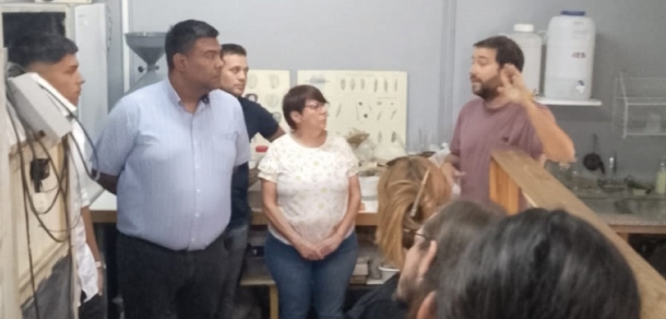 Actividad de extensión: Calidad de agua de riego y sustratos  Introducción a su evaluación 